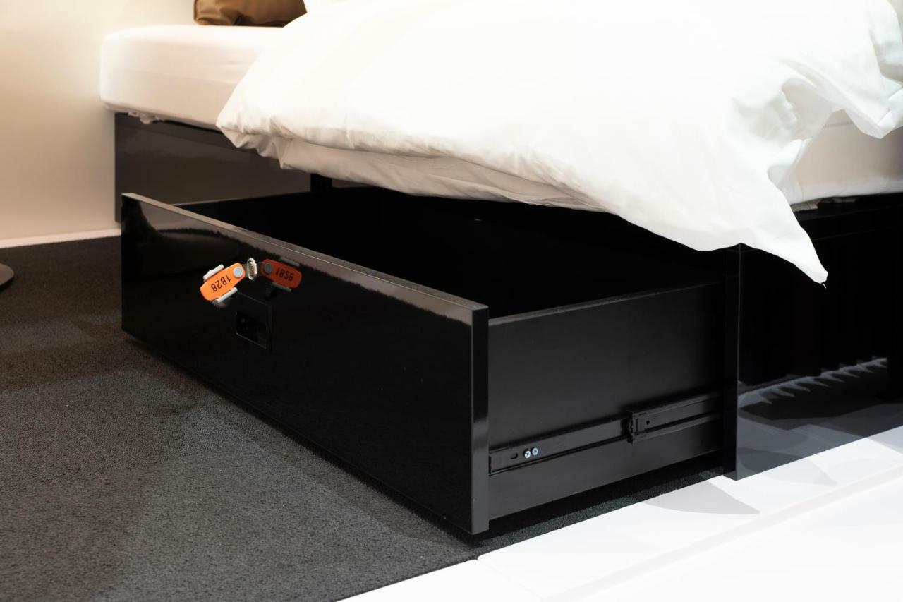 Capsule hotel Firstcabin Nijojo Kyoto